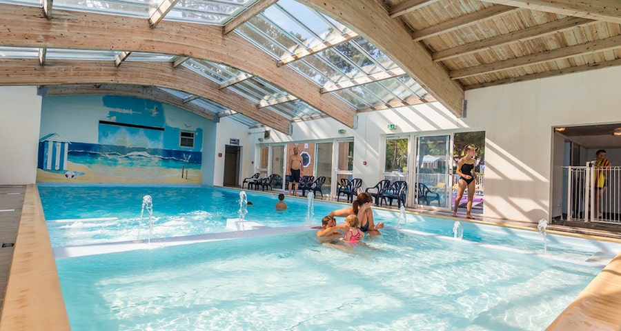Piscine Couverte et Chauffée