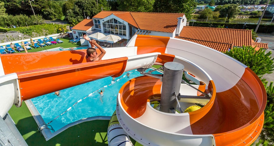 Toboggans Aquatiques